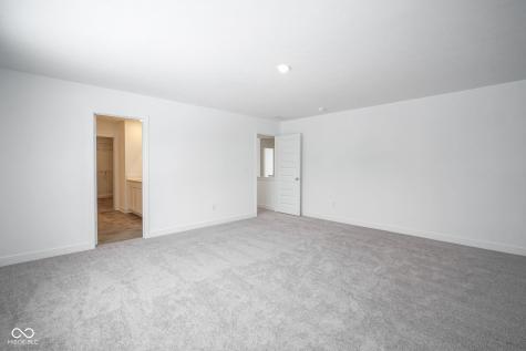 7600 Fallsworth Drive Avon IN 46123