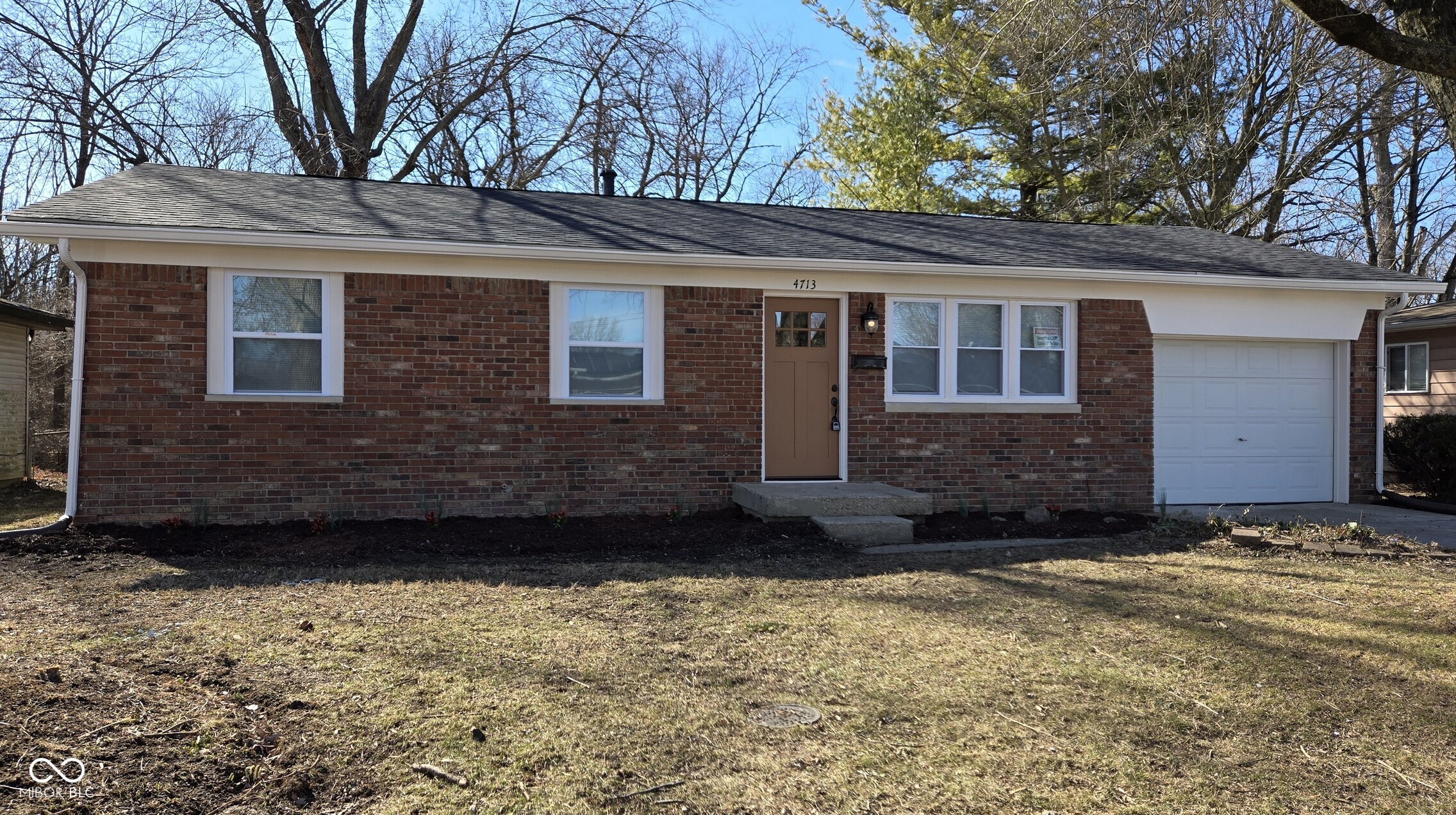 4713 Calhoun Street Indianapolis IN 46203