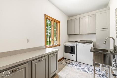 5599 N Brandywine Road Shelbyville IN 46176
