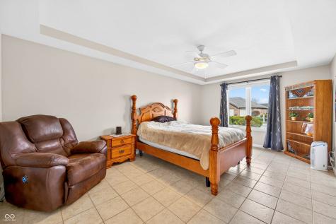 5147 E Hyde Court Columbus IN 47203