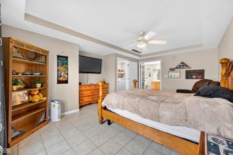 5147 E Hyde Court Columbus IN 47203