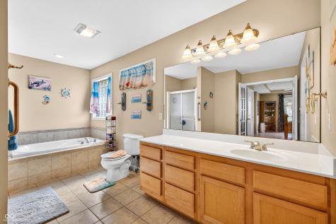 5147 E Hyde Court Columbus IN 47203