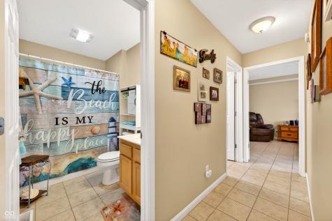5147 E Hyde Court Columbus IN 47203