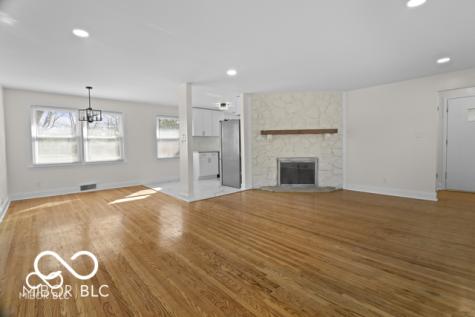 8615 El Rico Drive Indianapolis IN 46240