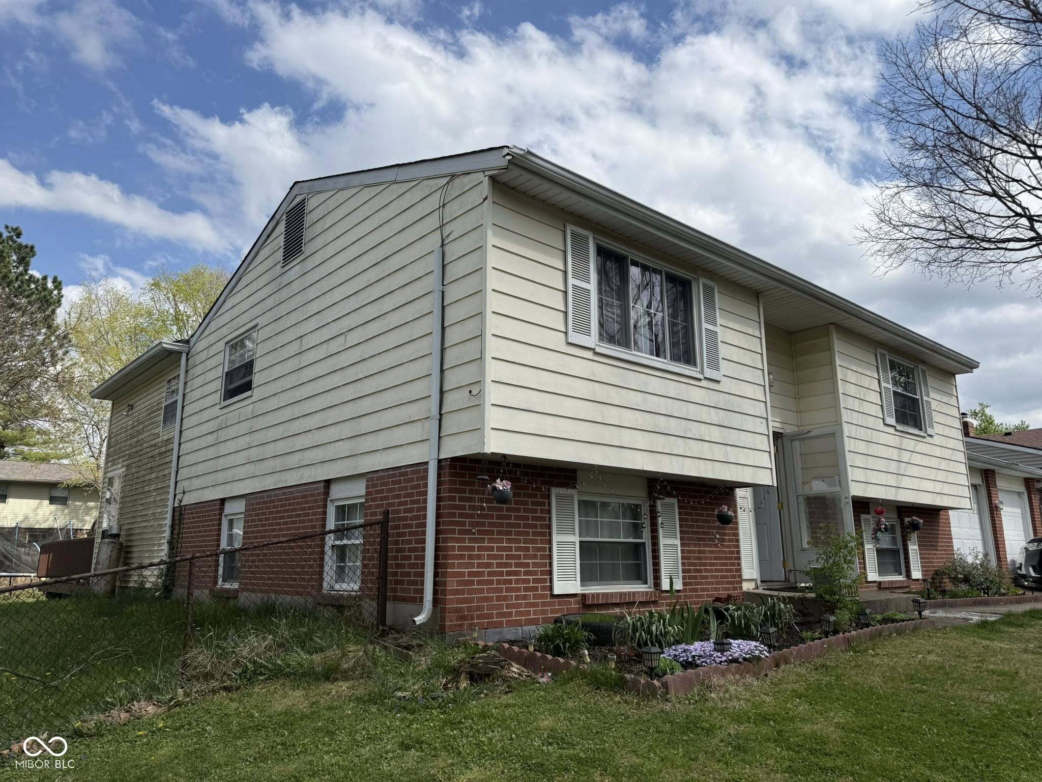 7633 Snowflake Drive Indianapolis IN 46227
