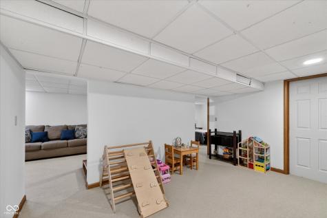 7368 E 71st Street Indianapolis IN 46256