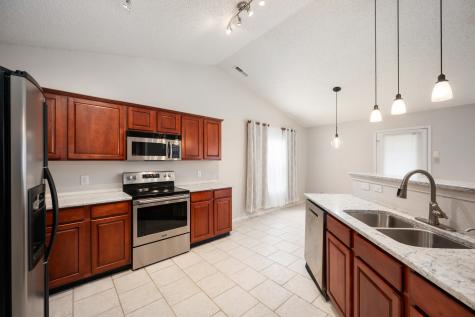 12657 E 131st Street Fishers IN 46037