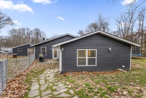 1446 W State Highway 46 Spencer IN 47460