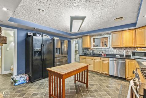1446 W State Highway 46 Spencer IN 47460