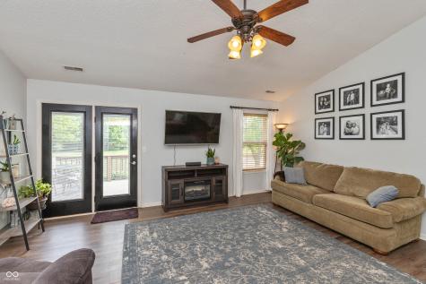 8841 Himebaugh Lane Indianapolis IN 46231
