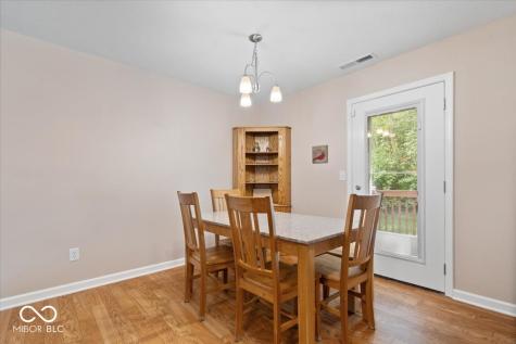 6333 Pinebark Place Indianapolis IN 46217