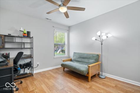 6333 Pinebark Place Indianapolis IN 46217