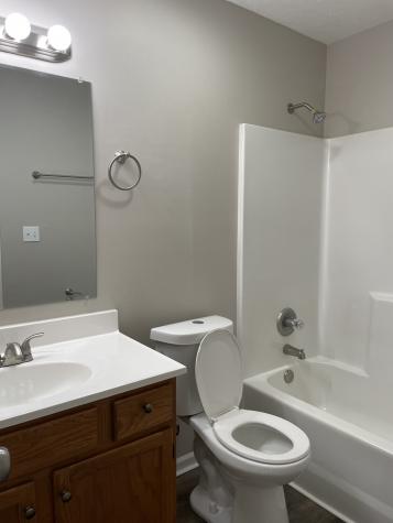 1217 Tealpoint Circle Indianapolis IN 46229