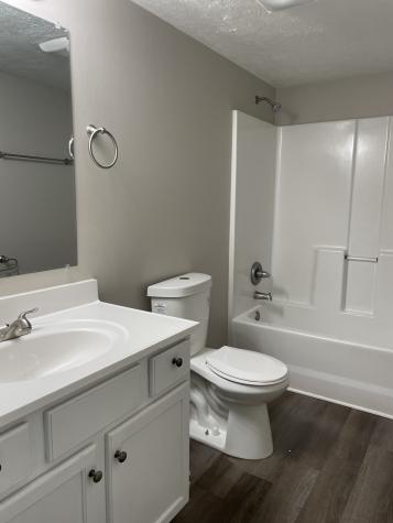 1217 Tealpoint Circle Indianapolis IN 46229