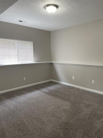 1217 Tealpoint Circle Indianapolis IN 46229