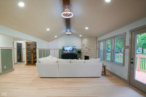 1537 Greer Dell Road Indianapolis IN 46260