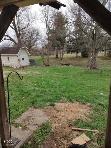 715 E 10th Street Rushville IN 46173