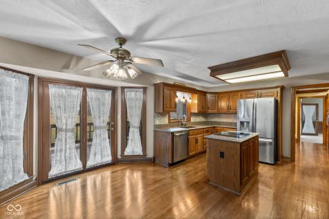 1489 Eagle Trace Drive Greenwood IN 46143