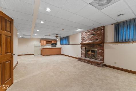 1489 Eagle Trace Drive Greenwood IN 46143