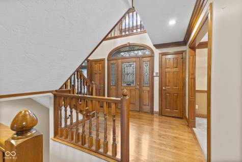 1489 Eagle Trace Drive Greenwood IN 46143