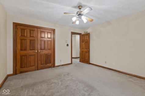 1489 Eagle Trace Drive Greenwood IN 46143