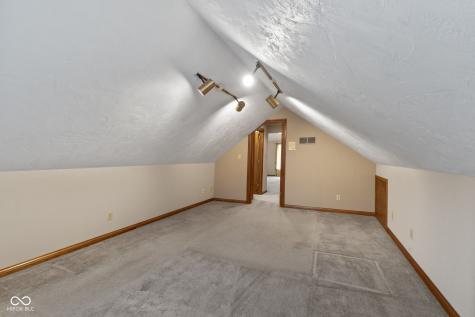 1489 Eagle Trace Drive Greenwood IN 46143