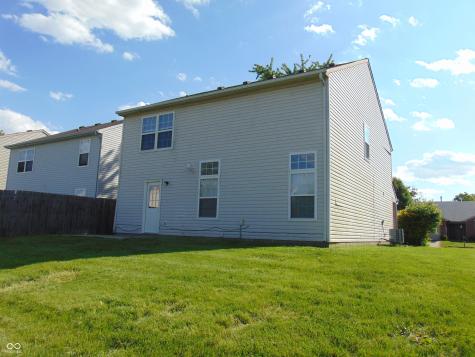 8125 Maple Stream Lane Indianapolis IN 46217