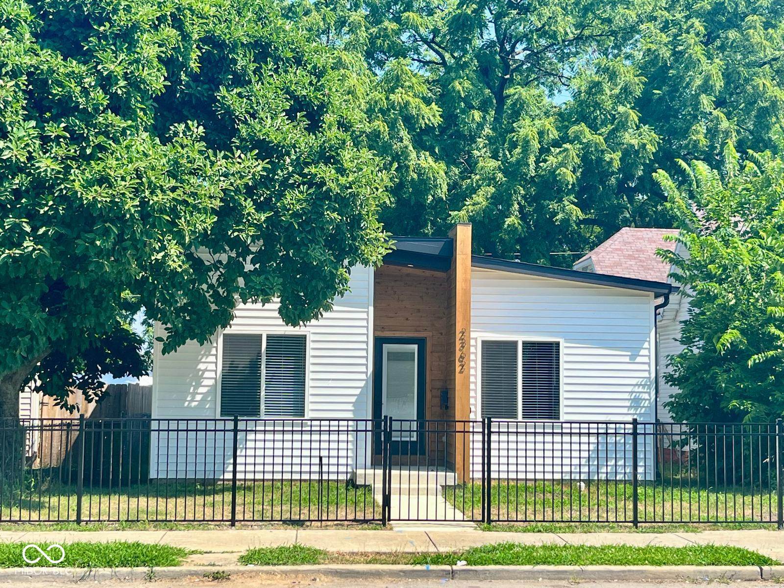 2362 English Avenue Indianapolis IN 46201