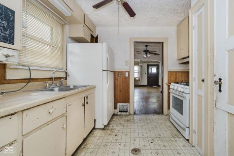 1075 E Hanna Avenue Indianapolis IN 46227