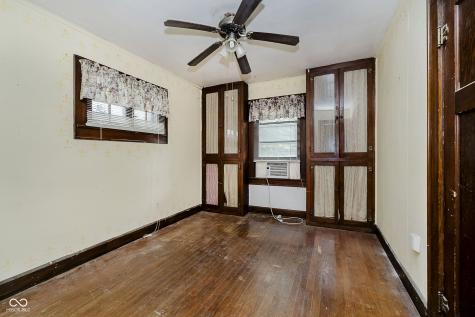 1075 E Hanna Avenue Indianapolis IN 46227