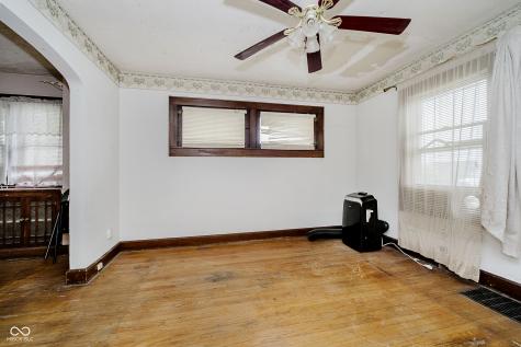 1075 E Hanna Avenue Indianapolis IN 46227