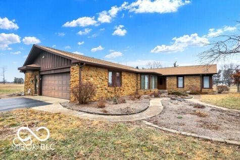 5272 N Graham Road Whiteland IN 46184