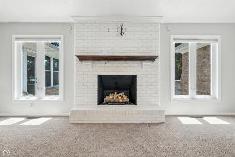 1066 N Dogwood Way Greenfield IN 46140