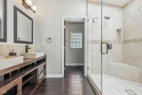 1066 N Dogwood Way Greenfield IN 46140