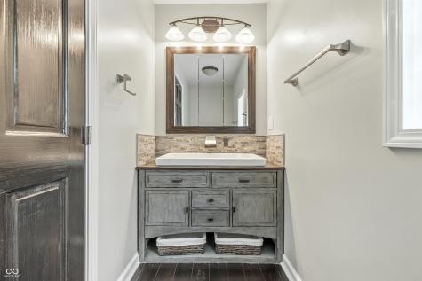 1066 N Dogwood Way Greenfield IN 46140