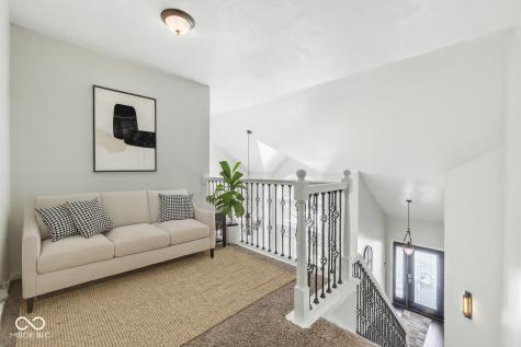 1066 N Dogwood Way Greenfield IN 46140