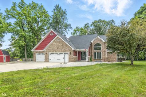 1066 N Dogwood Way Greenfield IN 46140