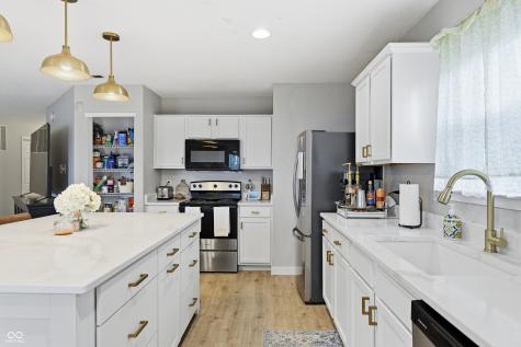 1234 Castleford Lane Indianapolis IN 46234