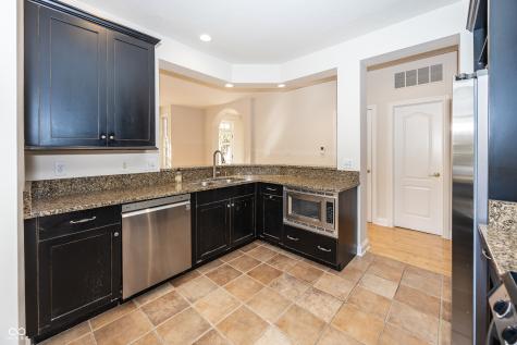 1949 Rhettsbury Street Carmel IN 46032