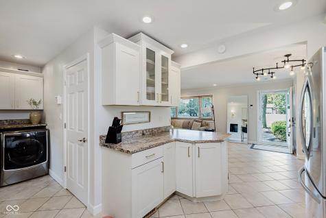 8645 Carrollton Avenue Indianapolis IN 46240