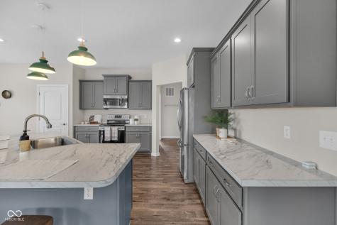 5054 S 550 W New Palestine IN 46163