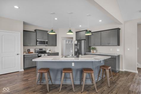 5054 S 550 W New Palestine IN 46163
