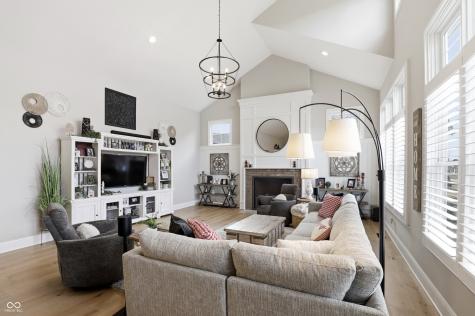 1096 Chatham Hills Boulevard Westfield IN 46074