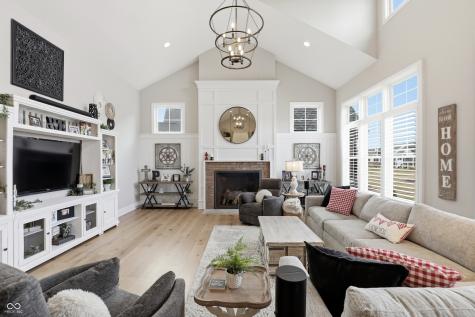 1096 Chatham Hills Boulevard Westfield IN 46074