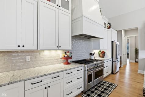 1096 Chatham Hills Boulevard Westfield IN 46074