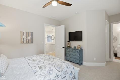 1096 Chatham Hills Boulevard Westfield IN 46074