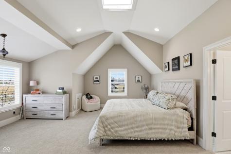 1096 Chatham Hills Boulevard Westfield IN 46074