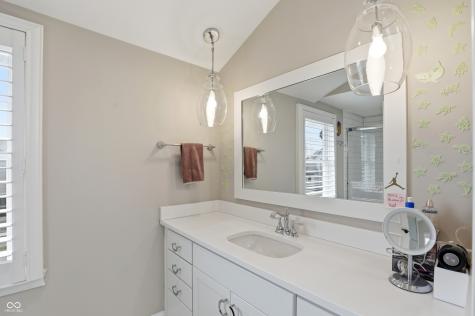 1096 Chatham Hills Boulevard Westfield IN 46074