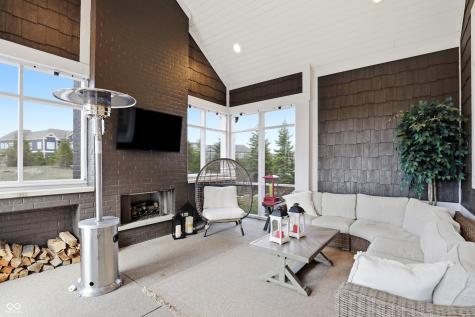 1096 Chatham Hills Boulevard Westfield IN 46074
