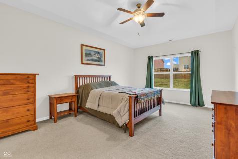 1059 Cherry Tree Lane Greenwood IN 46143